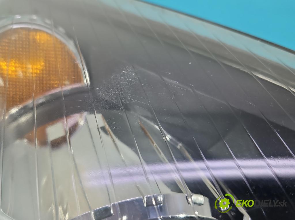 Opel Astra III 2004-2014 1.6 16V (Z16XEP) 105 HP manual 77 kW 1598 cm3 5- Reflektor: pravý  (Pravé)