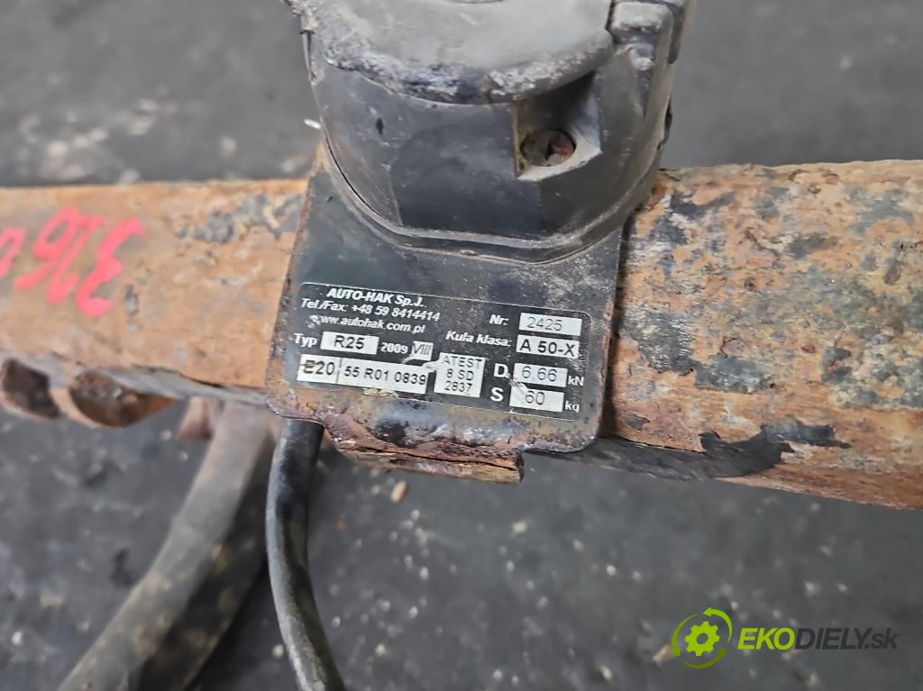 Opel Zafira A 1999-2005 2.0 dti 101 hp manual 74 kW 1995 cm3 5- oko tažné  (Tažná zařízení)