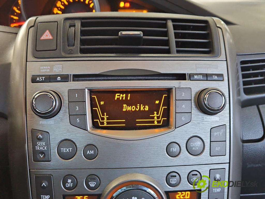 Toyota Verso 2009-2018 2.0 D4D 126 HP manual 93 kW 1998 cm3 5- Radio originál 86120-0F060