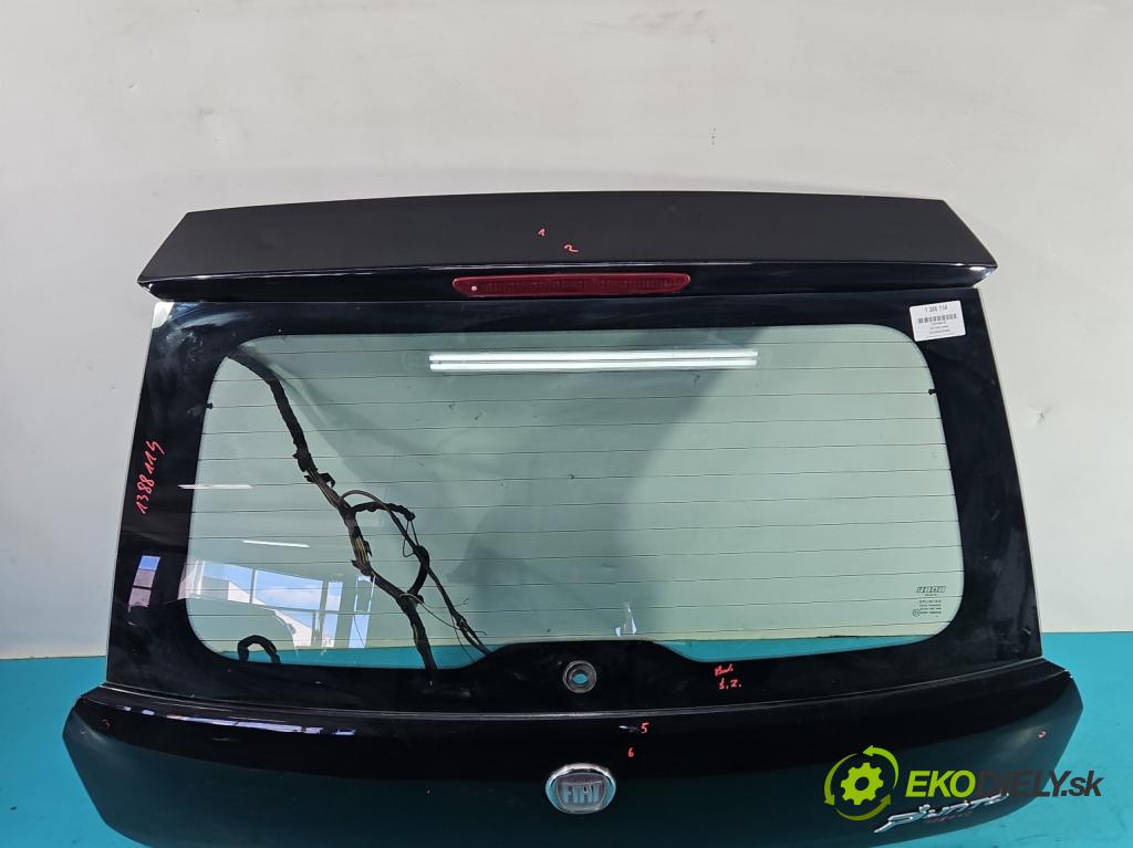 Fiat Punto Grande 1.4b: 95 hp manual 70 kW 1368 cm3 5- zadní kufrové dveře  (Zadní kapoty)