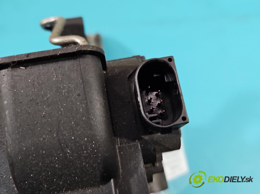 Mercedes A W169 2004-2012 2.0 cdi 140 hp automatic 103 kW 1992 cm3 5- pedal plyn: potenciometr: A1693000104