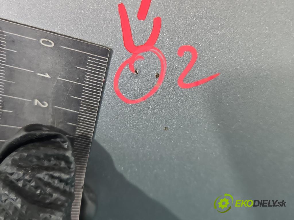 Toyota Verso 2009-2018 2.0 D4D 126 HP manual 93 kW 1998 cm3 5- kapota predná