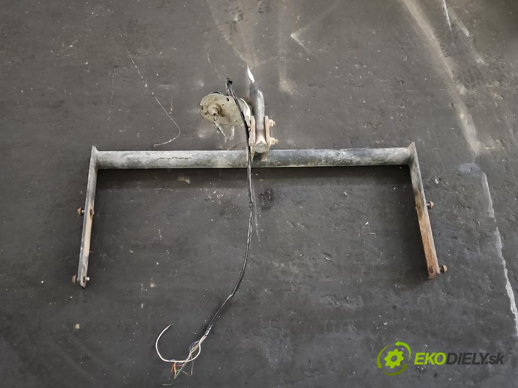 Skoda Fabia I 1999-2007 1.2 6V 54 hp manual 40 kW 1198 cm3 5- oko tažné  (Tažná zařízení)