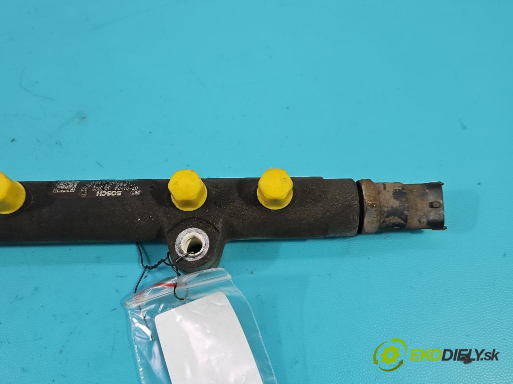 Toyota Auris I 2006-2013 1.4 D4D 90 HP manual 66 kW 1364 cm3 5- lišta vstrekovacia 0445214132 (Vstrekovacie lišty)