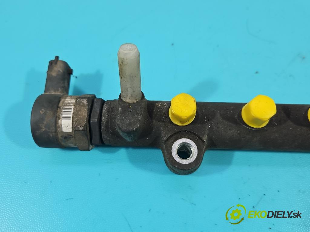 Toyota Auris I 2006-2013 1.4 D4D 90 HP manual 66 kW 1364 cm3 5- lišta vstrekovacia 0445214132 (Vstrekovacie lišty)