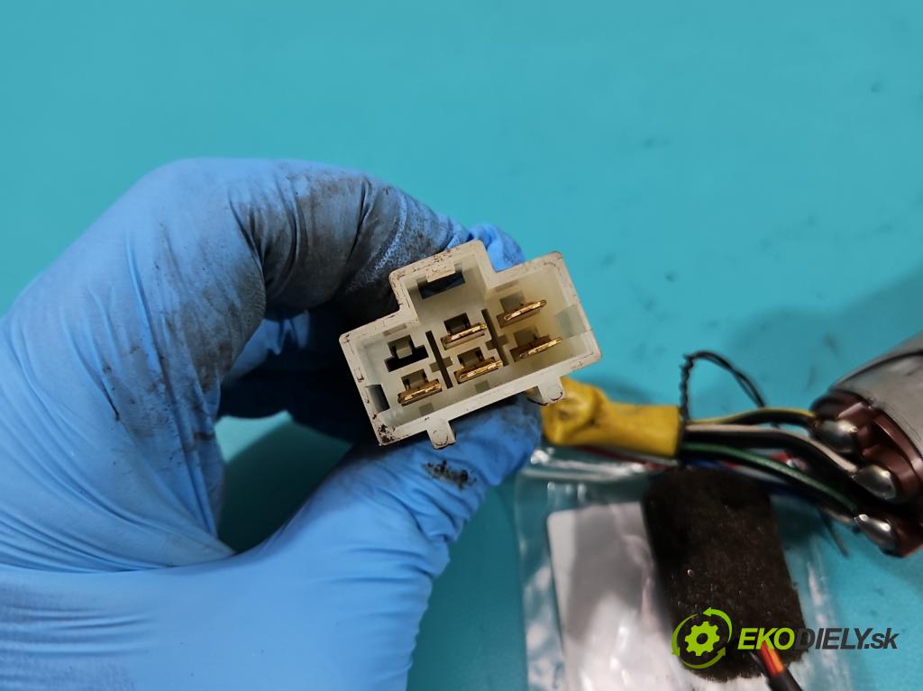 Nissan Almera N15 1995-2000 1.4 16V 75 HP manual 55 kW 1392 cm3 4- Spínačka  (Spínacie skrinky a kľúče)