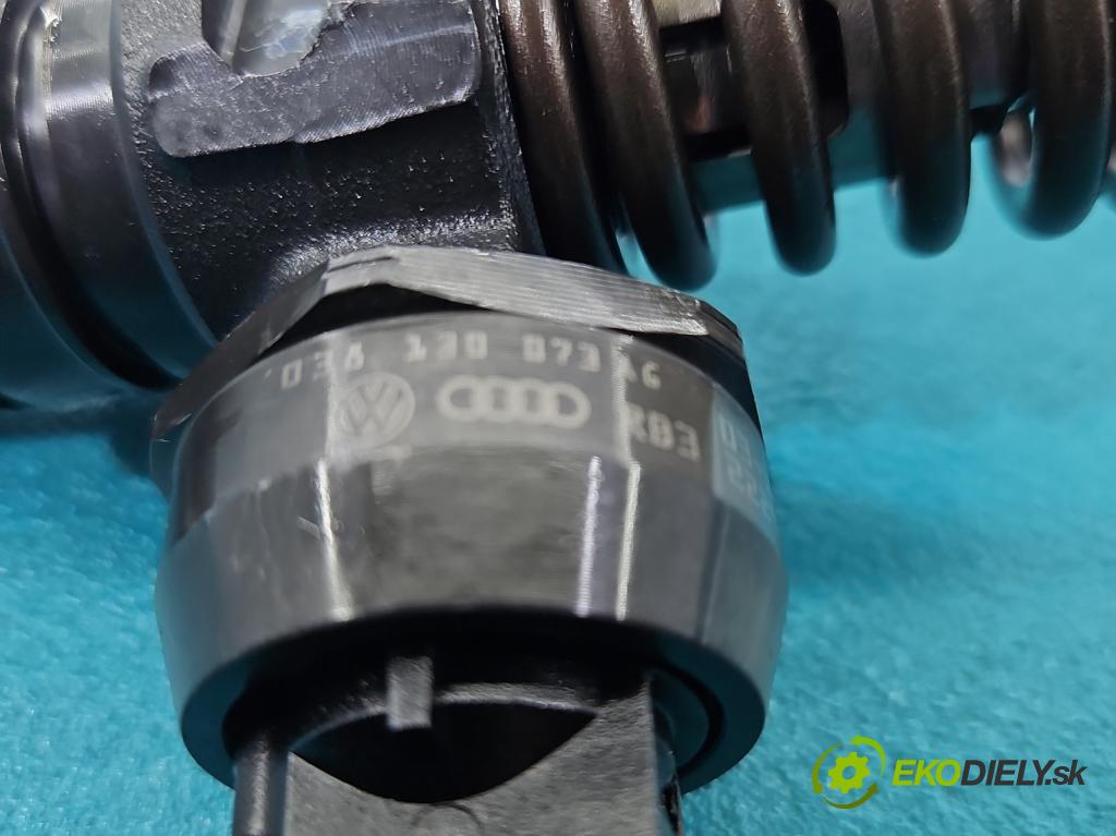 Vw Golf V 2003-2009 1.9 tdi 105 HP manual 77 kW 1896 cm3 5- vstrekovacie čerpadlo 0414720215 (Vstrekovače)