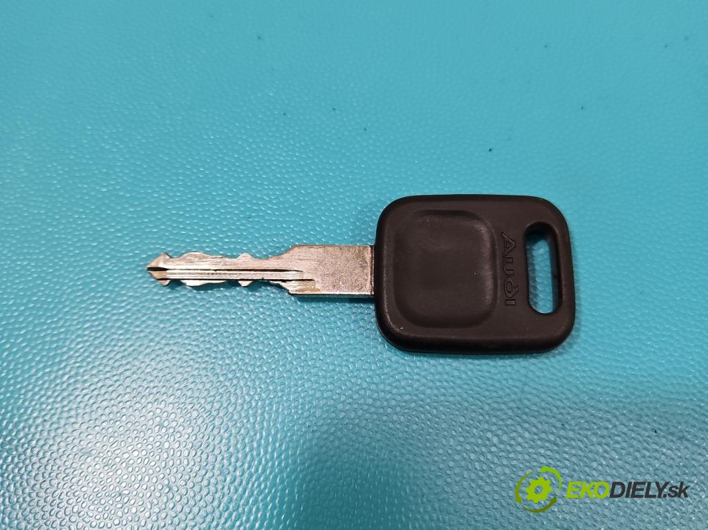 Audi 80 B4 1991-1994 1.9 tdi 90 HP manual 66 kW 1896 cm3 4- Spínačka 8A0905851 (Spínacie skrinky a kľúče)