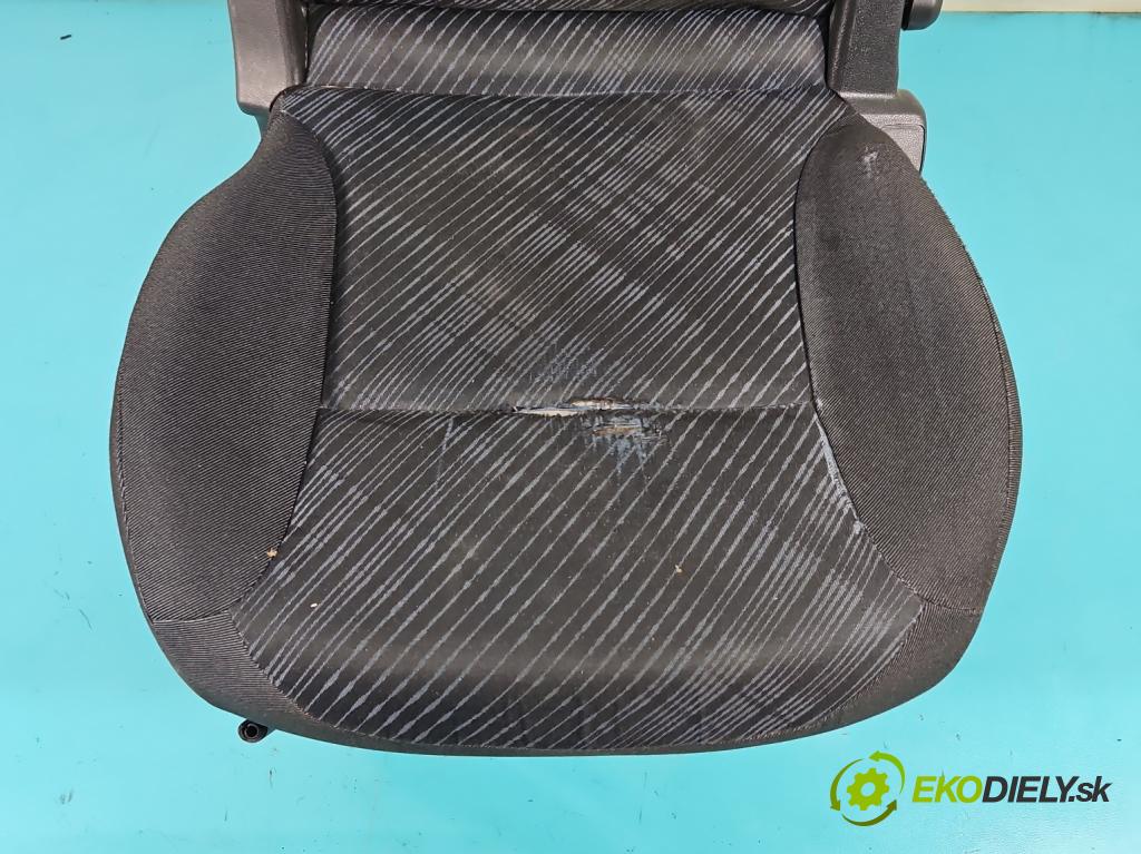 Peugeot Partner II 2008-2018 1.6 hdi 90 HP manual 66 kW 1560 cm3 5- Sedačka ľavý  (Sedačky, sedadlá)