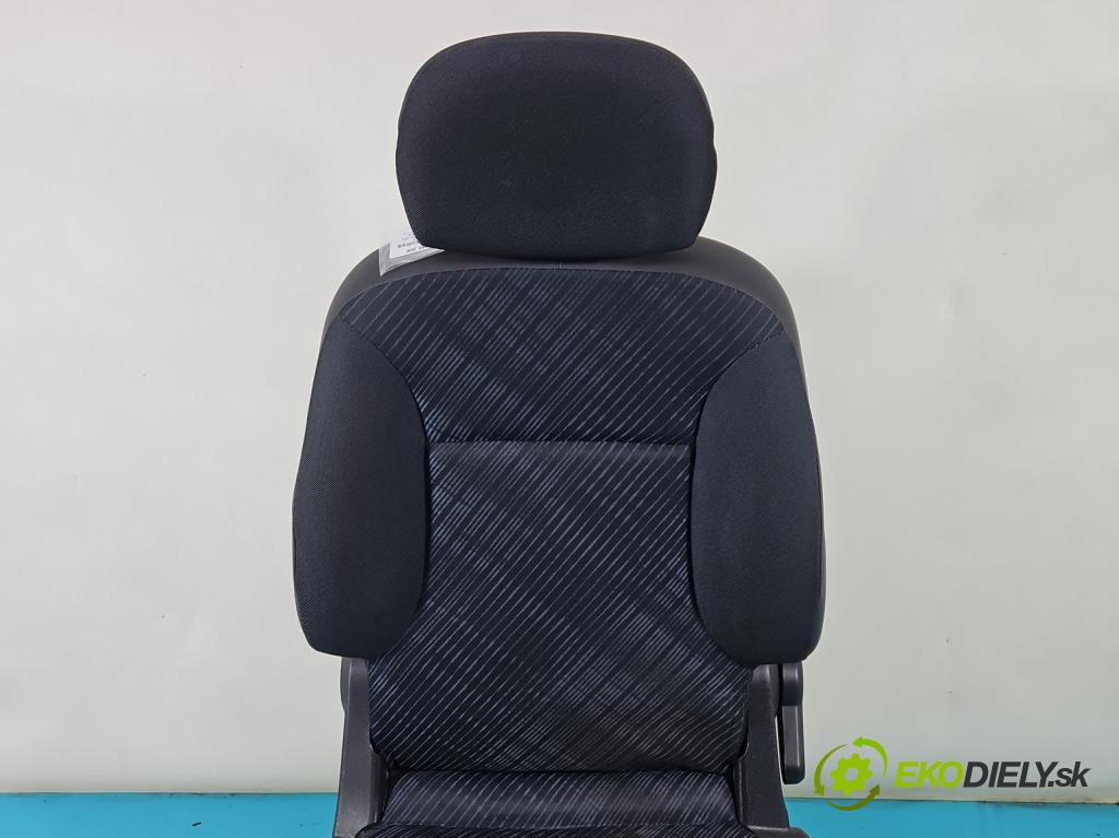 Peugeot Partner II 2008-2018 1.6 hdi 90 HP manual 66 kW 1560 cm3 5- Sedačka ľavý  (Sedačky, sedadlá)