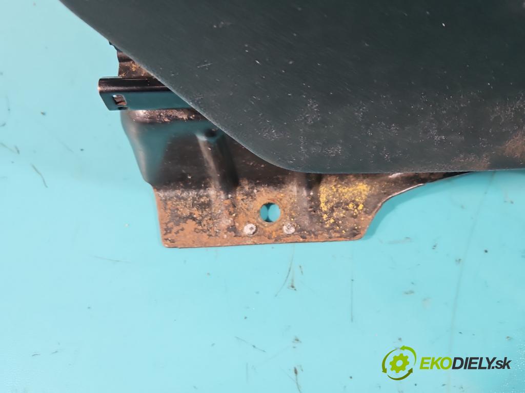 Peugeot Partner II 2008-2018 1.6 hdi 90 HP manual 66 kW 1560 cm3 5- Sedačka ľavý  (Sedačky, sedadlá)