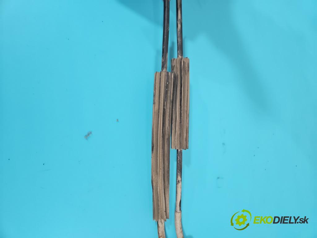 Vw Polo III 6N 1994-2001 1.4 MNOHO: 60 HP manual 44 kW 1390 cm3 5- Páka: Změny: stupeň,rýchlosť  (Rýchlostné páky / kulisy)