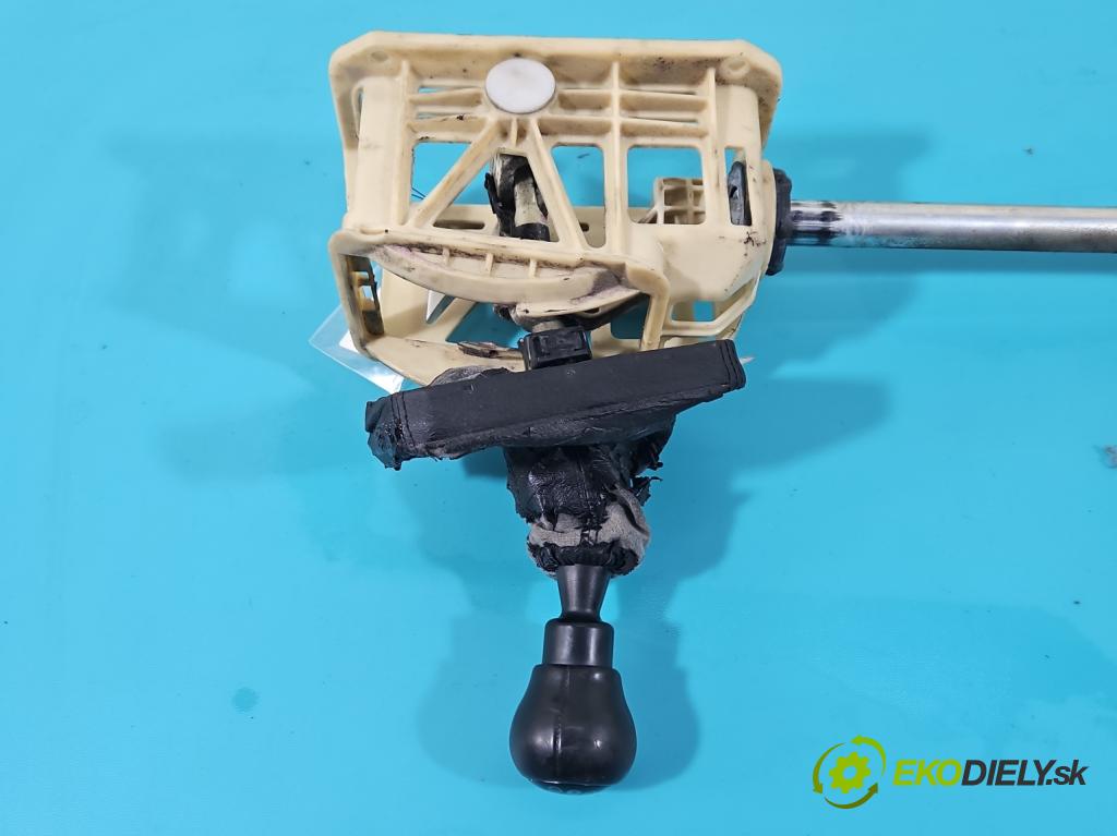 Opel Astra II 1998-2009 1.7 dti 75 HP manual 55 kW 1686 cm3 5- Páka: Změny: stupeň,rýchlosť  (Rýchlostné páky / kulisy)