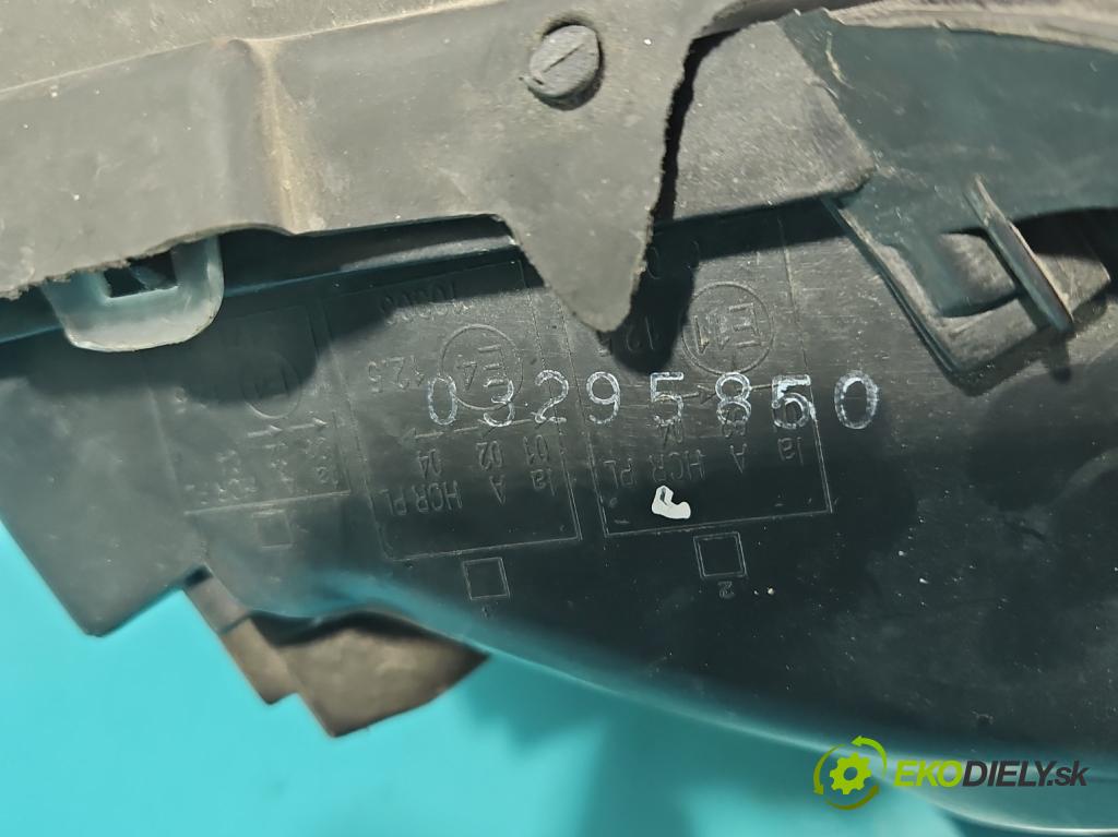 Opel Astra II 1998-2009 1.7 dti 75 HP manual 55 kW 1686 cm3 5- Reflektor: pravý  (Pravé)