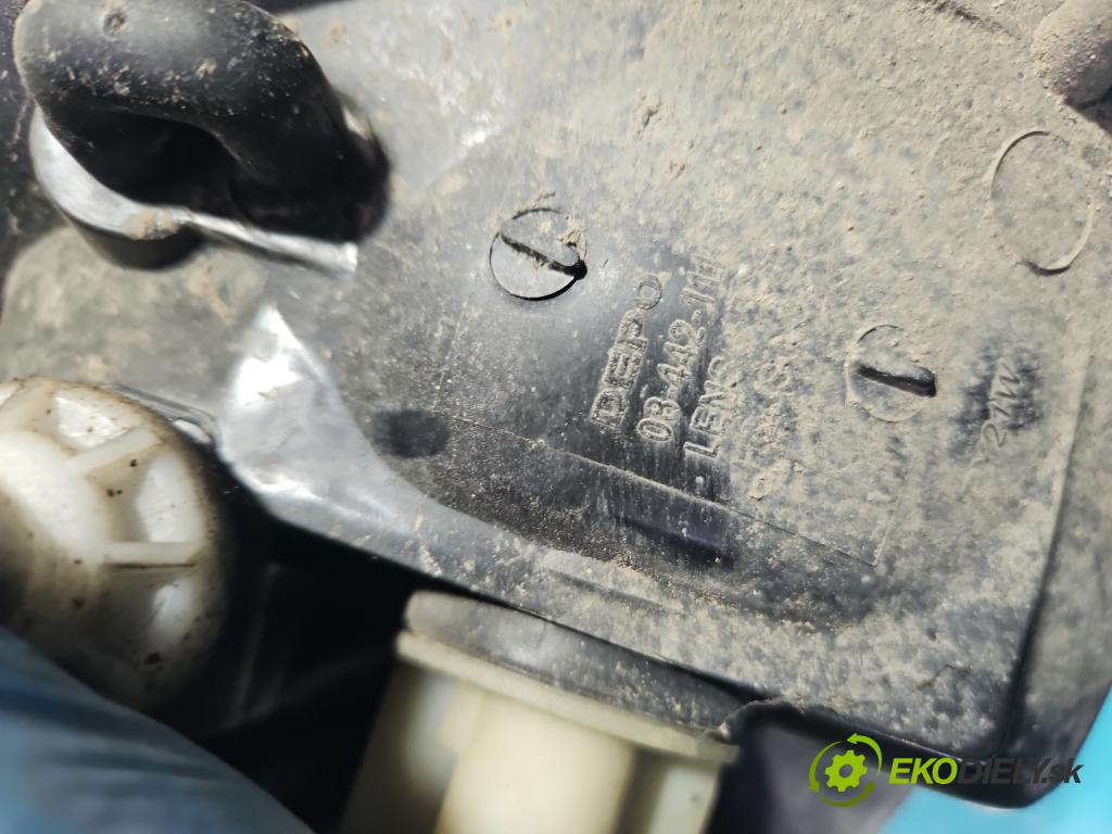 Opel Astra II 1998-2009 1.7 dti 75 HP manual 55 kW 1686 cm3 5- Reflektor: pravý  (Pravé)