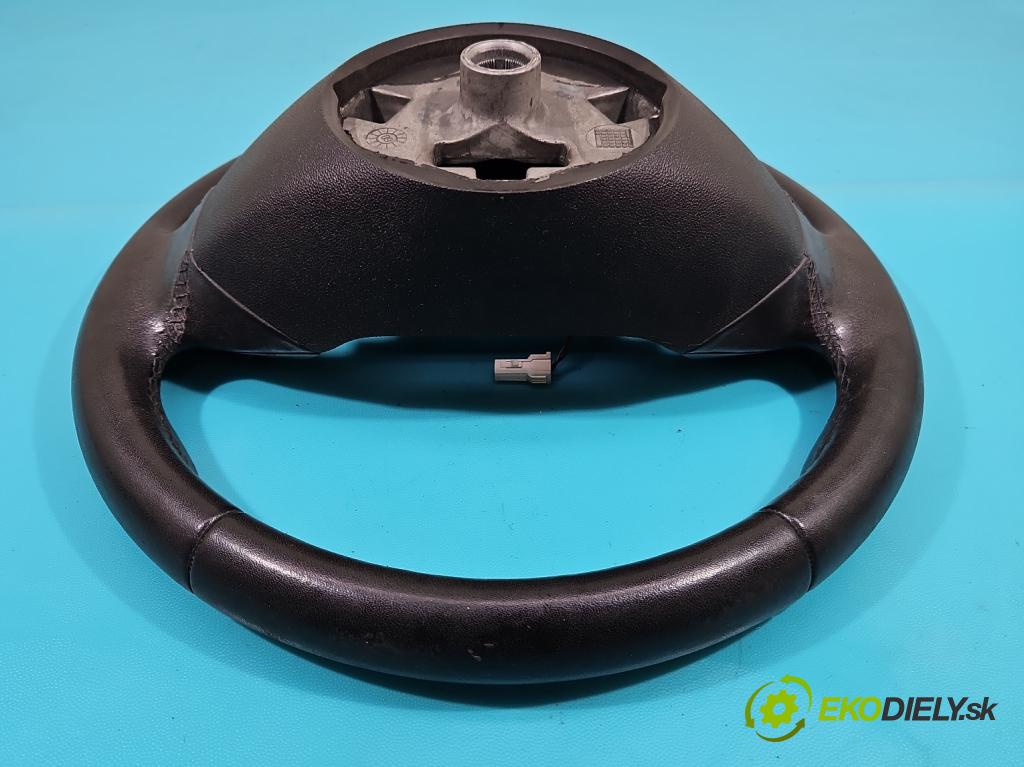 Fiat Punto Grande 1.4b: 95 HP manual 70 kW 1368 cm3 5- volant  (Volanty)