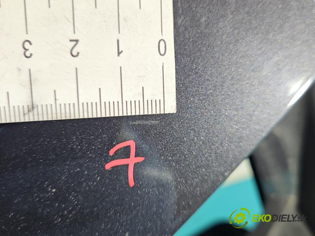 Kia Sportage III 2010-2015 1.7 crdi 116 hp manual 85 kW 1685 cm3 5- zadní kufrové dveře  (Zadní kapoty)