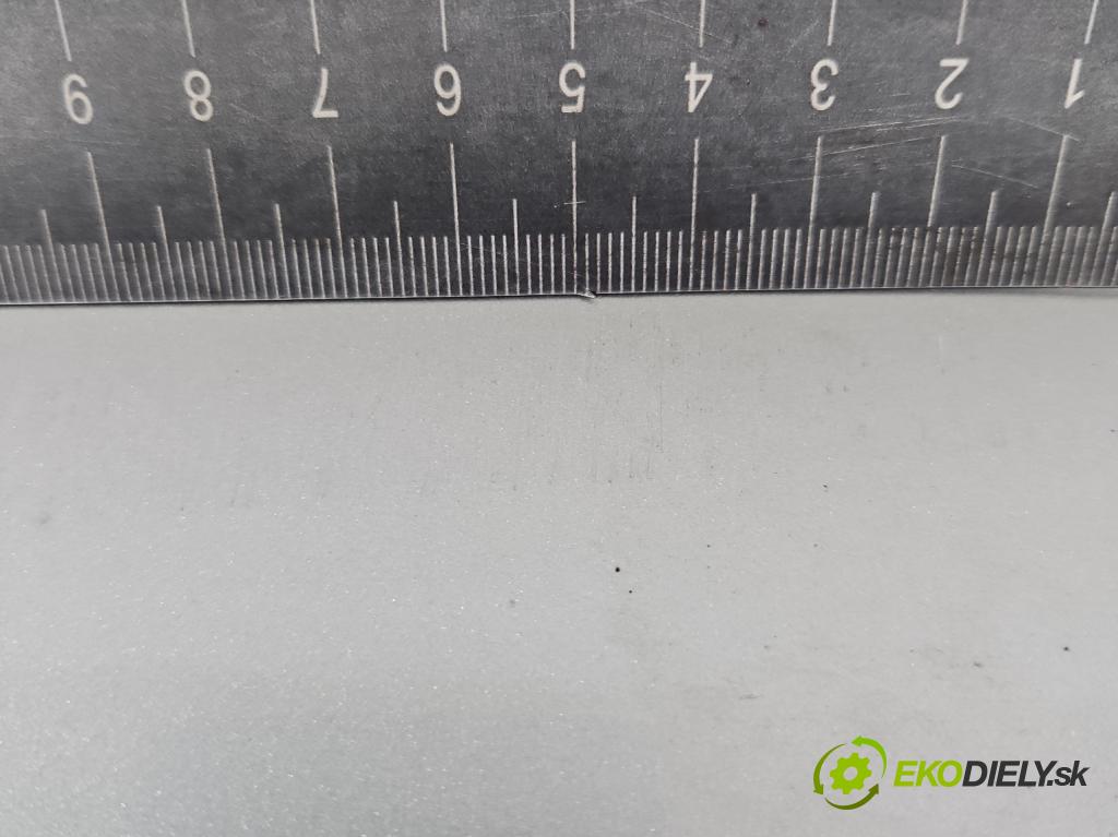 Toyota Verso 2009-2018 2.0 D4D 126 hp manual 93 kW 1998 cm3 5- zadní kufrové dveře  (Zadní kapoty)