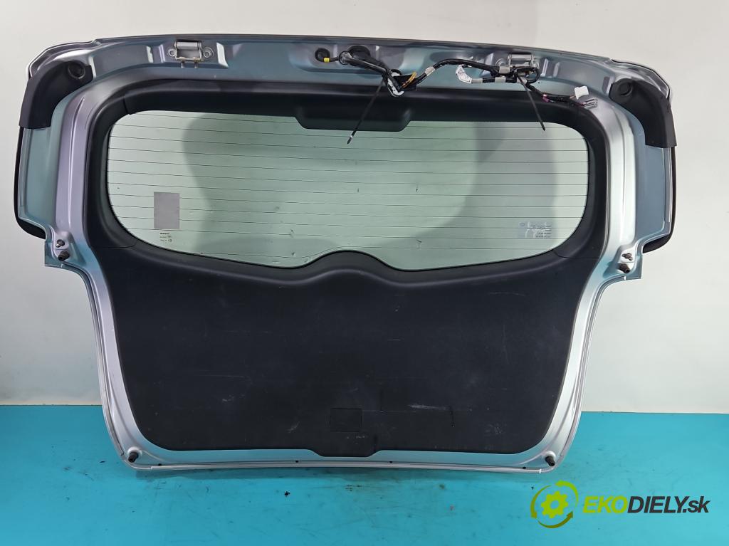 Toyota Verso 2009-2018 2.0 D4D 126 hp manual 93 kW 1998 cm3 5- zadní kufrové dveře  (Zadní kapoty)