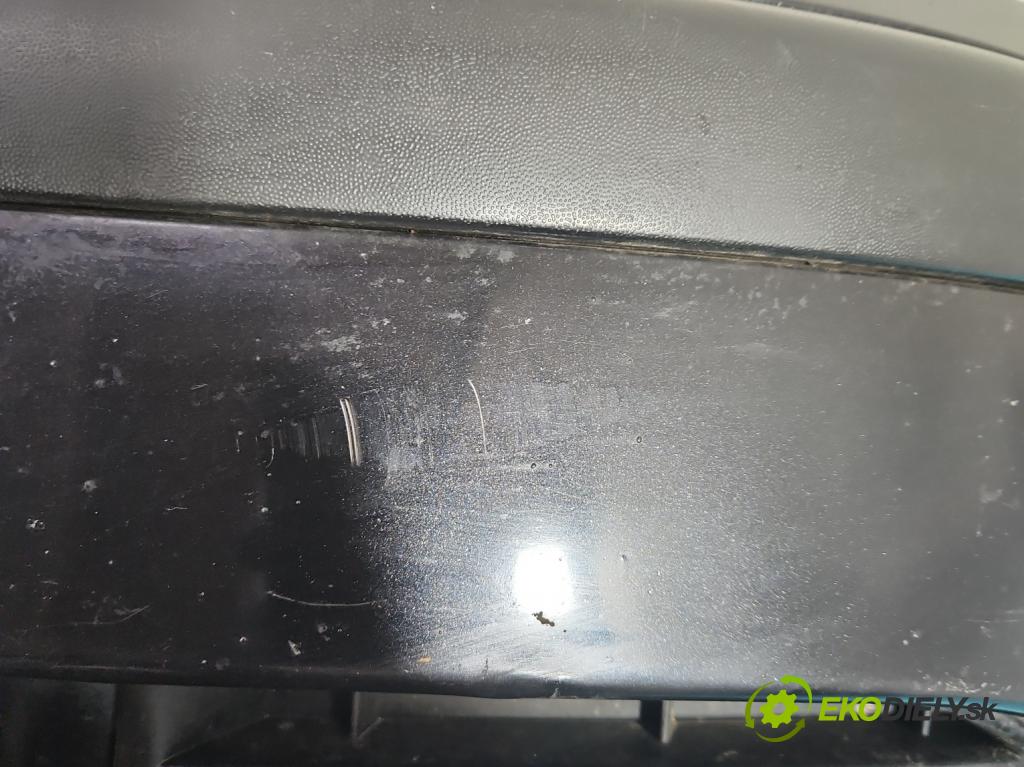 Vw Golf V 2003-2009 1.9 tdi 105 hp manual 77 kW 1896 cm3 5- nárazník přední  (Ostatné)