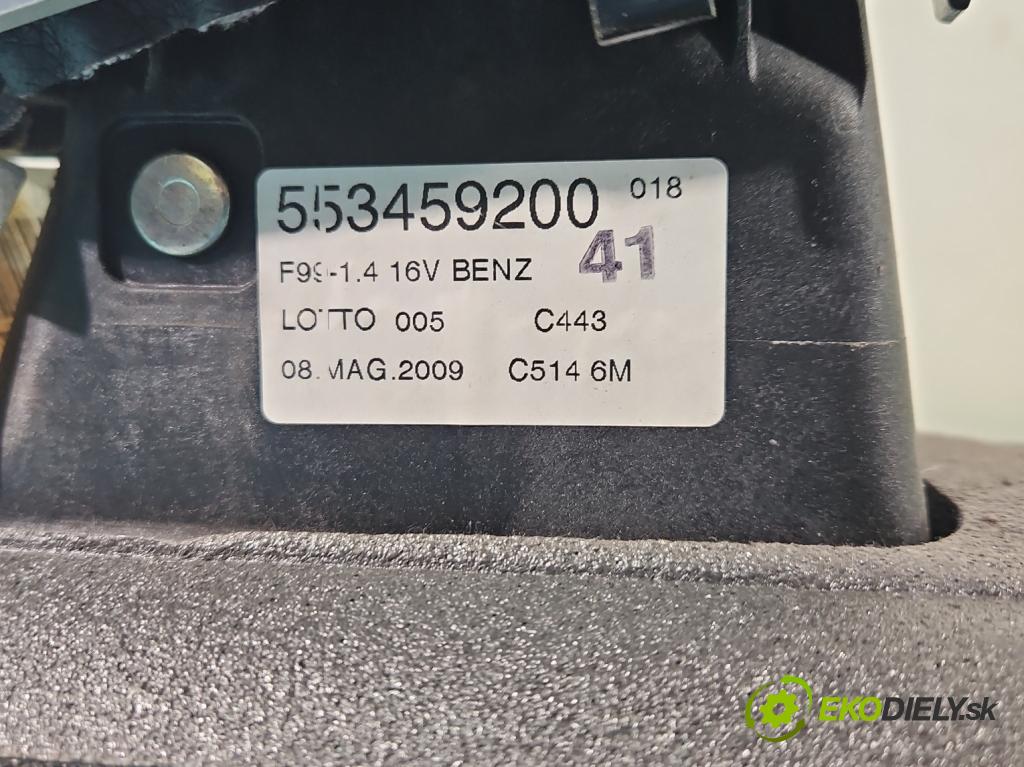 Fiat Punto Grande 1.4b: 95 HP manual 70 kW 1368 cm3 5- Páka: Změny: stupeň,rýchlosť 553459200 (Rýchlostné páky / kulisy)