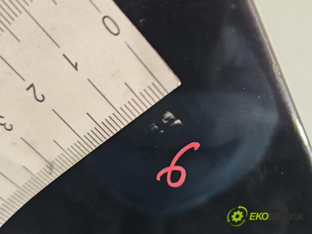 Peugeot 207 1.4 16V 88 hp manual 65 kW 1360 cm3 5- blatnik přední levý  (Predné ľavé)