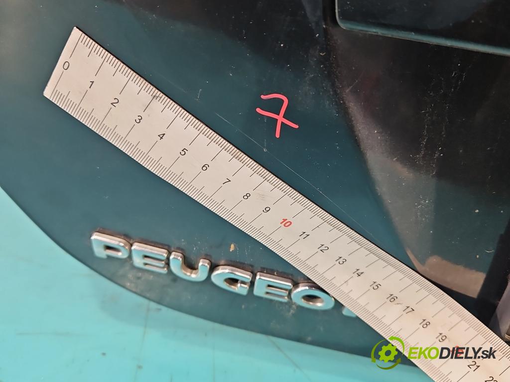 Peugeot 207 1.4 16V 88 hp manual 65 kW 1360 cm3 5- zadní kufrové dveře  (Zadní kapoty)