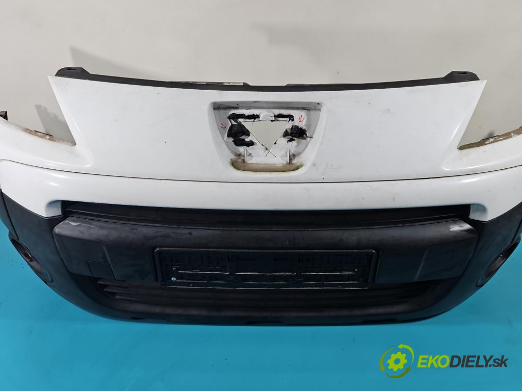 Peugeot Partner II 2008-2018 1.6 hdi 90 hp manual 66 kW 1560 cm3 5- nárazník přední  (Ostatné)
