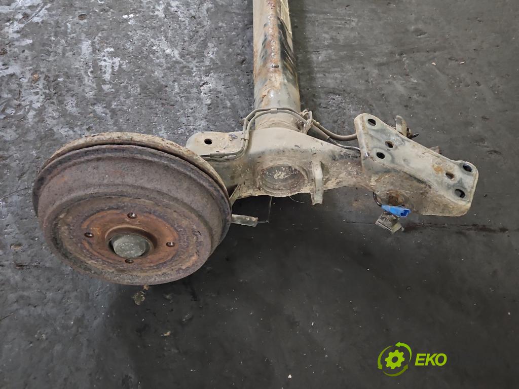 Peugeot 207 1.4 16V 88 hp manual 65 kW 1360 cm3 5- zadní výztuha  (Výztuhy zadní)