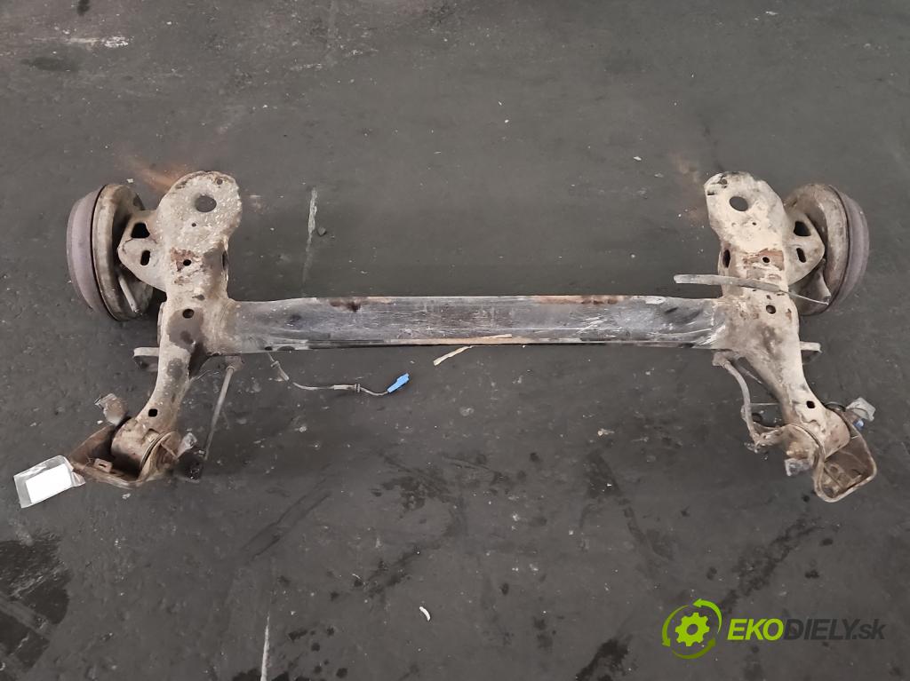 Peugeot 207 1.4 16V 88 hp manual 65 kW 1360 cm3 5- zadní výztuha  (Výztuhy zadní)