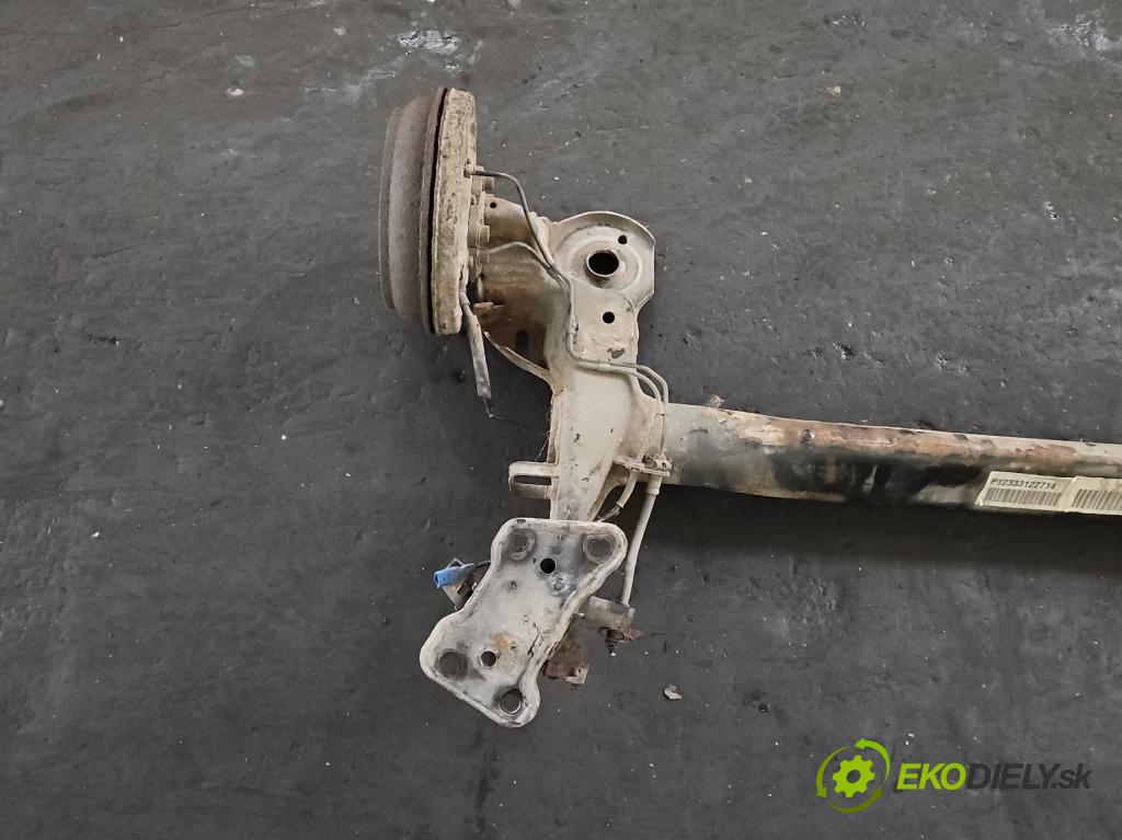 Peugeot 207 1.4 16V 88 hp manual 65 kW 1360 cm3 5- zadní výztuha  (Výztuhy zadní)