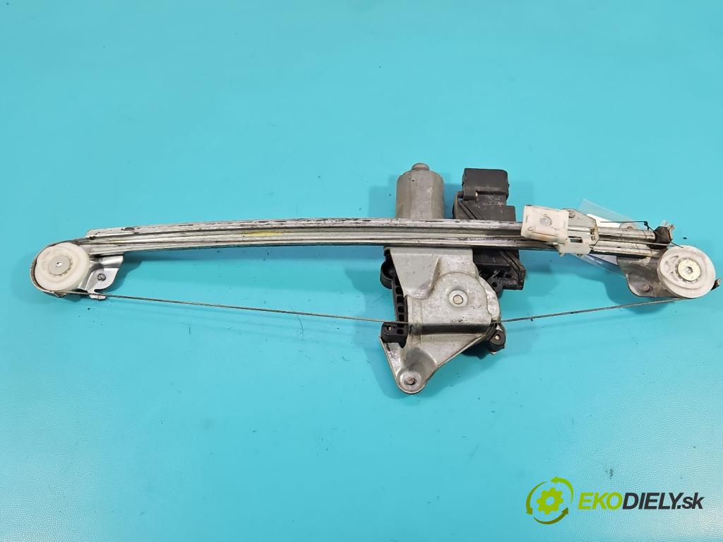 Mercedes E W210 1995-2002 2.2d 95 hp manual 70 kW 2155 cm3 4- mechanismus stahování zadní levý 