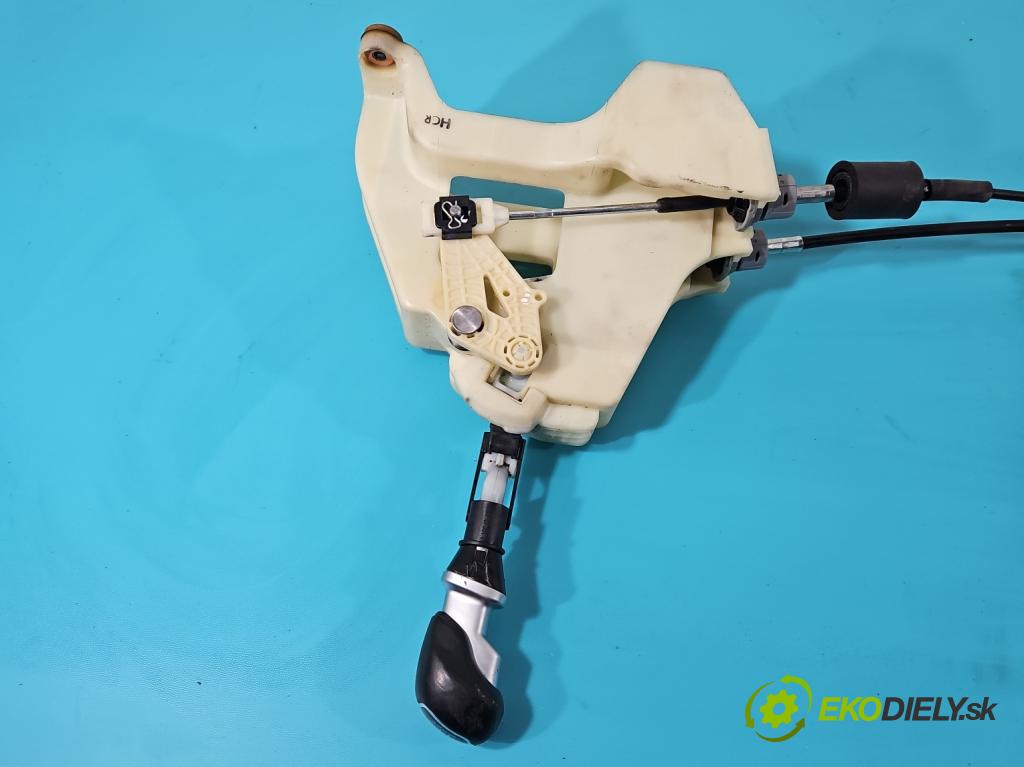 Kia Sportage III 2010-2015 1.7 crdi 116 HP manual 85 kW 1685 cm3 5- Páka: Změny: stupeň,rýchlosť  (Rýchlostné páky / kulisy)