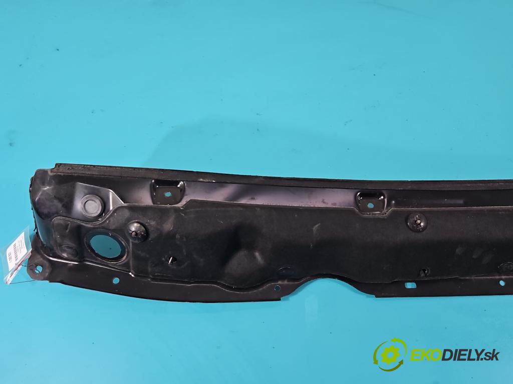 Kia Sportage III 2010-2015 1.7 crdi 116 HP manual 85 kW 1685 cm3 5- torpédo  (Torpéda)