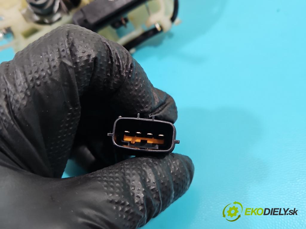 Kia Sportage III 2010-2015 1.7 crdi 116 HP manual 85 kW 1685 cm3 5- rukoväť predné ľavé mimo: 91603-3U010 (Vonkajšie predné ľavé)