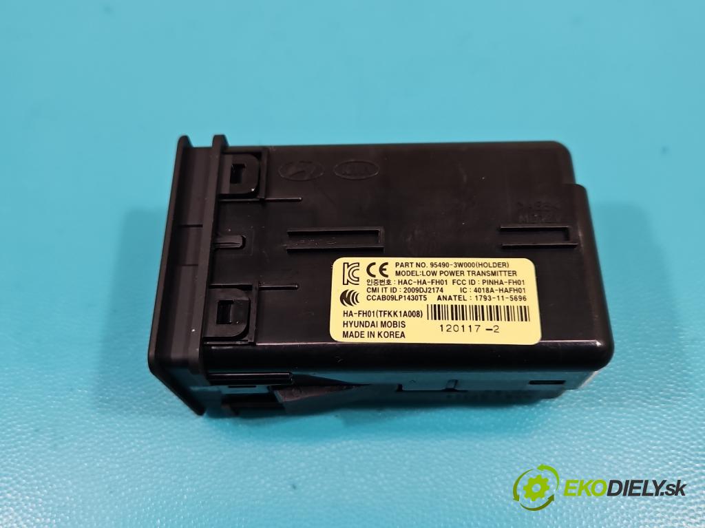 Kia Sportage III 2010-2015 1.7 crdi 116 HP manual 85 kW 1685 cm3 5- Spínačka 95490-3W000 (Spínacie skrinky a kľúče)