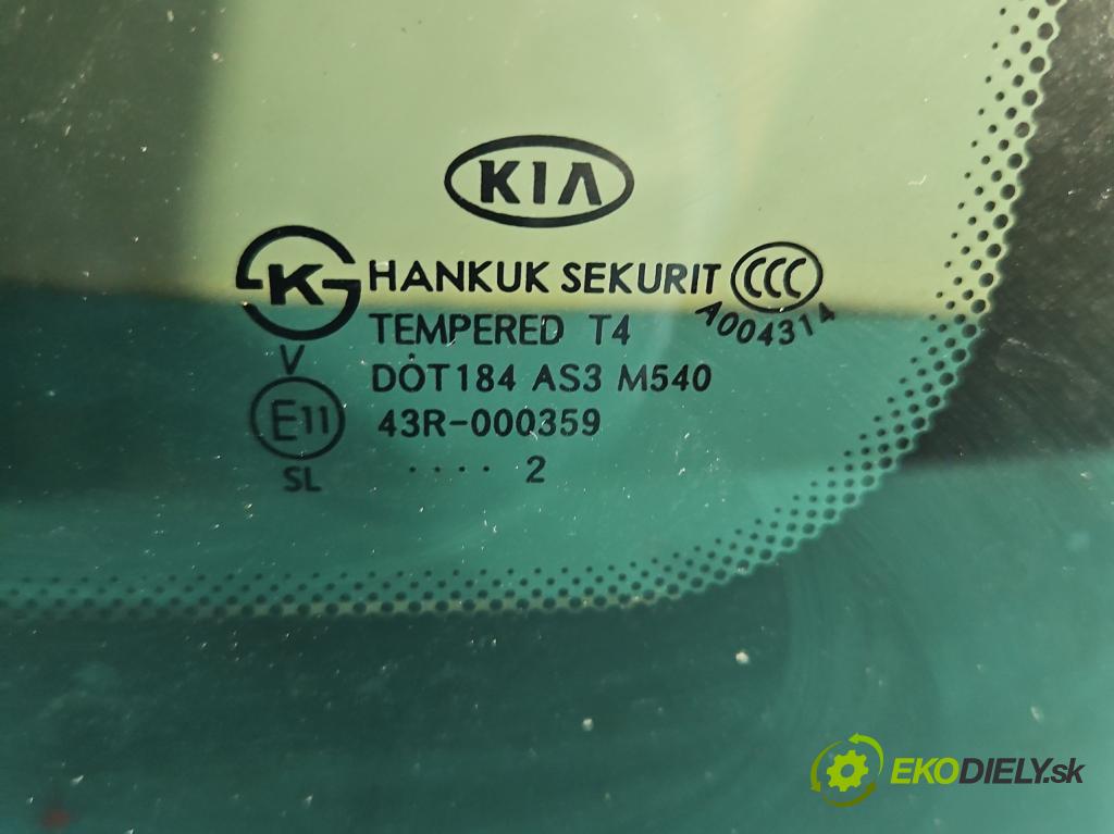 Kia Sportage III 2010-2015 1.7 crdi 116 HP manual 85 kW 1685 cm3 5- Střešní okno:  (Sklo karosérie)