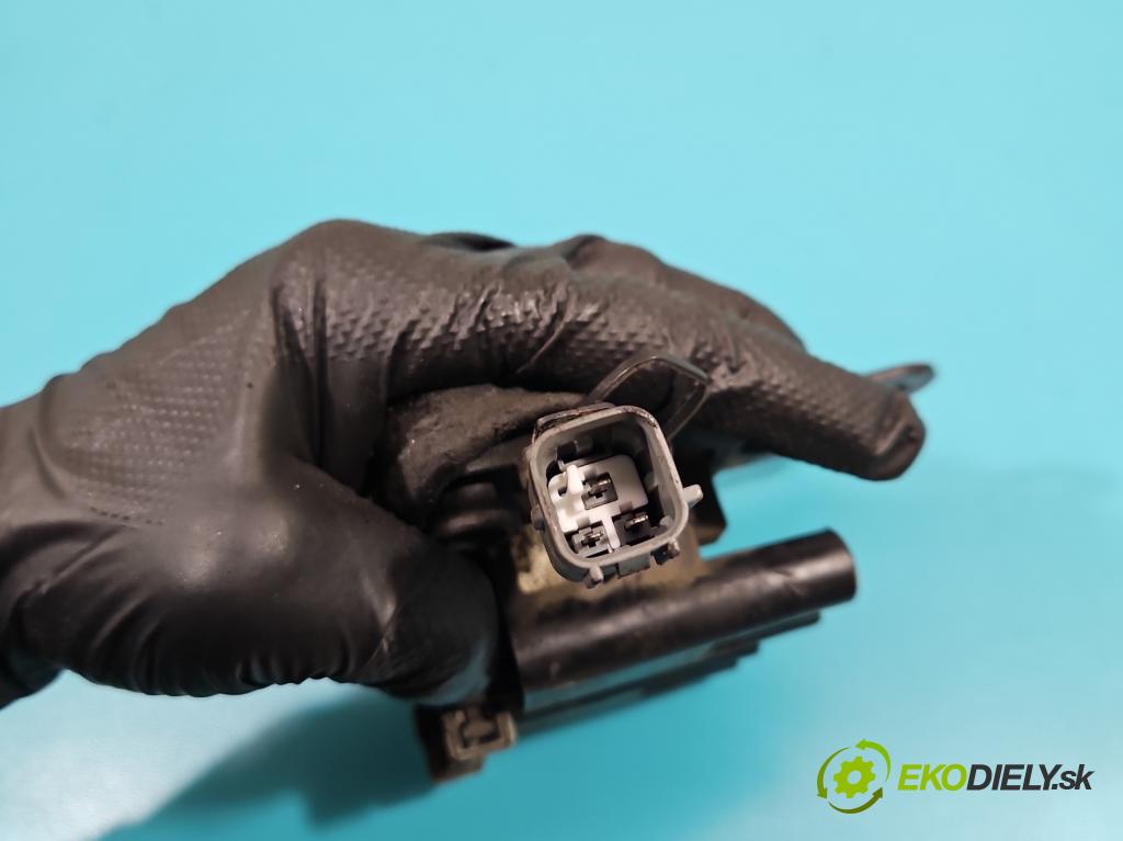 Kia Cerato 2004-2008 2.0 16V 143 HP automatic 105 kW 1975 cm3 5- cievka zapaľovacia  (Zapaľovacie cievky, moduly)