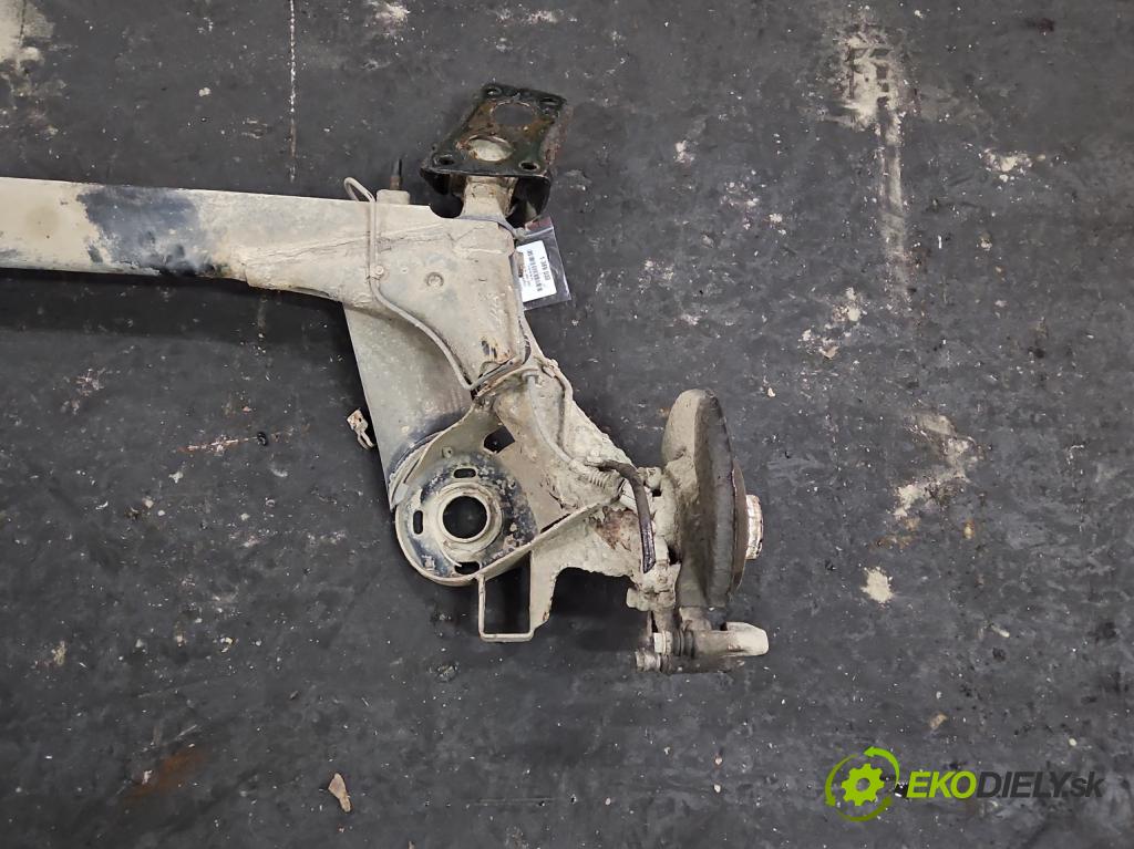 Audi A3 8L 1996-2003 1.9 TDI 110 hp manual 81 kW 1896 cm3 3- zadní výztuha  (Výztuhy zadní)