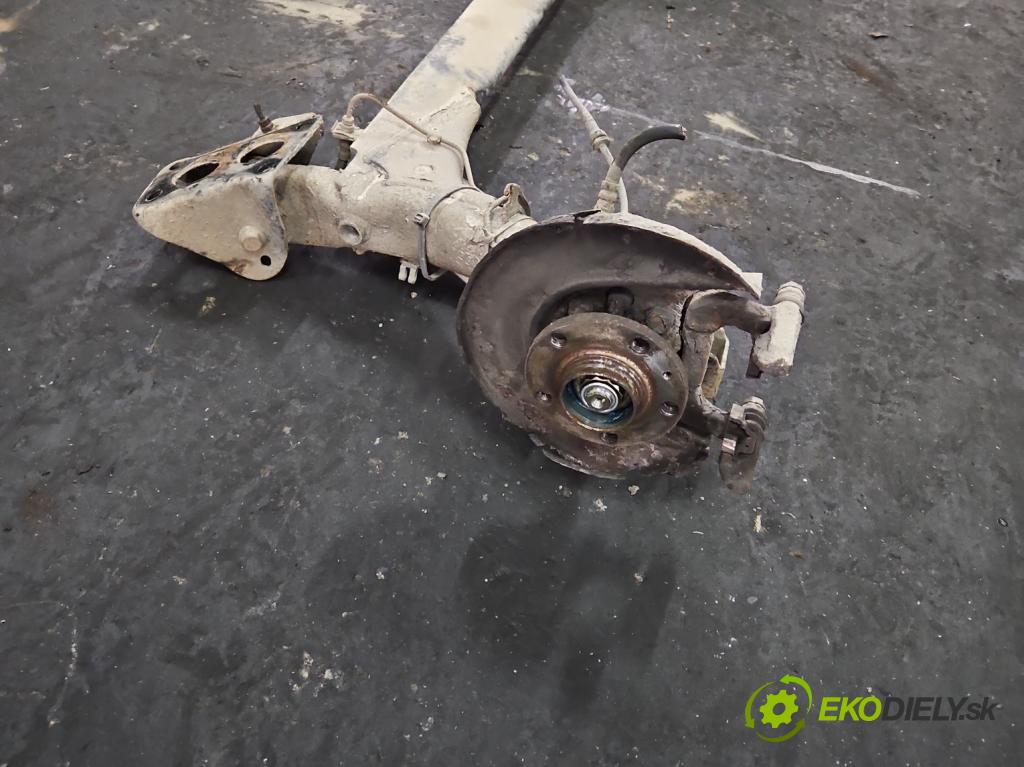 Audi A3 8L 1996-2003 1.9 TDI 110 hp manual 81 kW 1896 cm3 3- zadní výztuha  (Výztuhy zadní)