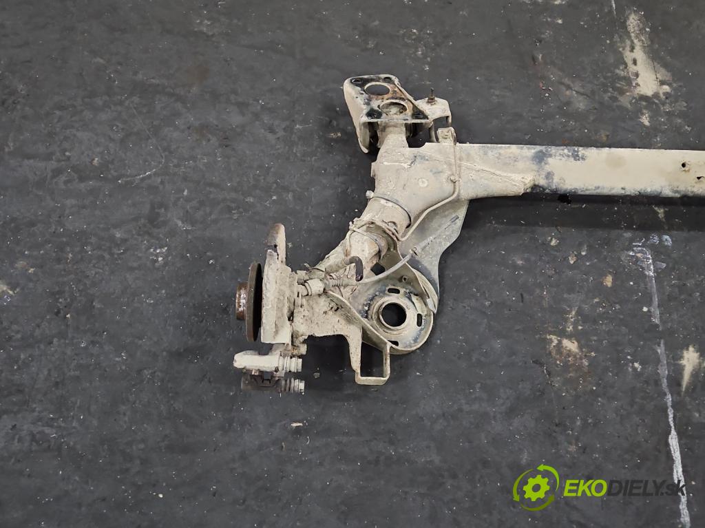 Audi A3 8L 1996-2003 1.9 TDI 110 hp manual 81 kW 1896 cm3 3- zadní výztuha  (Výztuhy zadní)