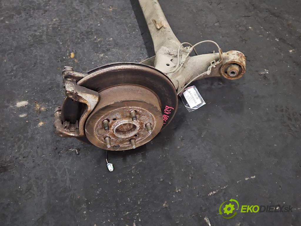 Toyota Verso 2009-2018 2.0 D4D 126 hp manual 93 kW 1998 cm3 5- zadní výztuha  (Výztuhy zadní)