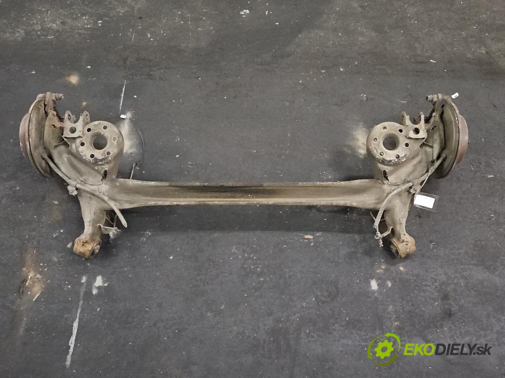 Toyota Verso 2009-2018 2.0 D4D 126 hp manual 93 kW 1998 cm3 5- zadní výztuha  (Výztuhy zadní)