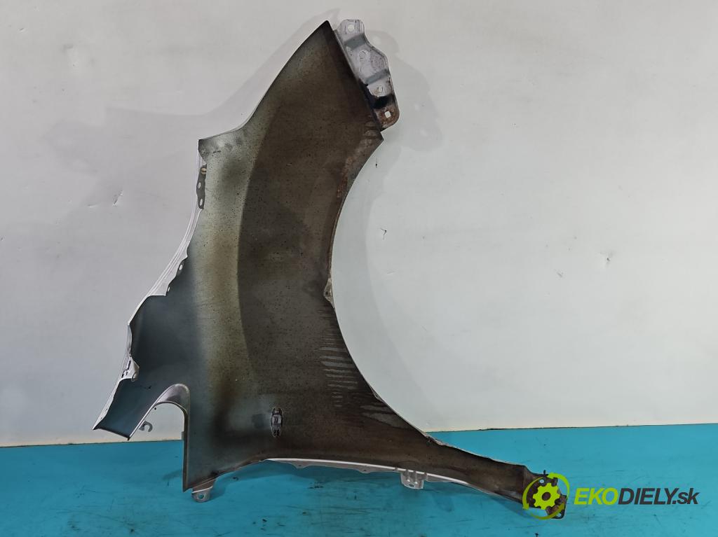 Toyota Verso 2009-2018 2.0 D4D 126 hp manual 93 kW 1998 cm3 5- blatnik přední levý  (Predné ľavé)