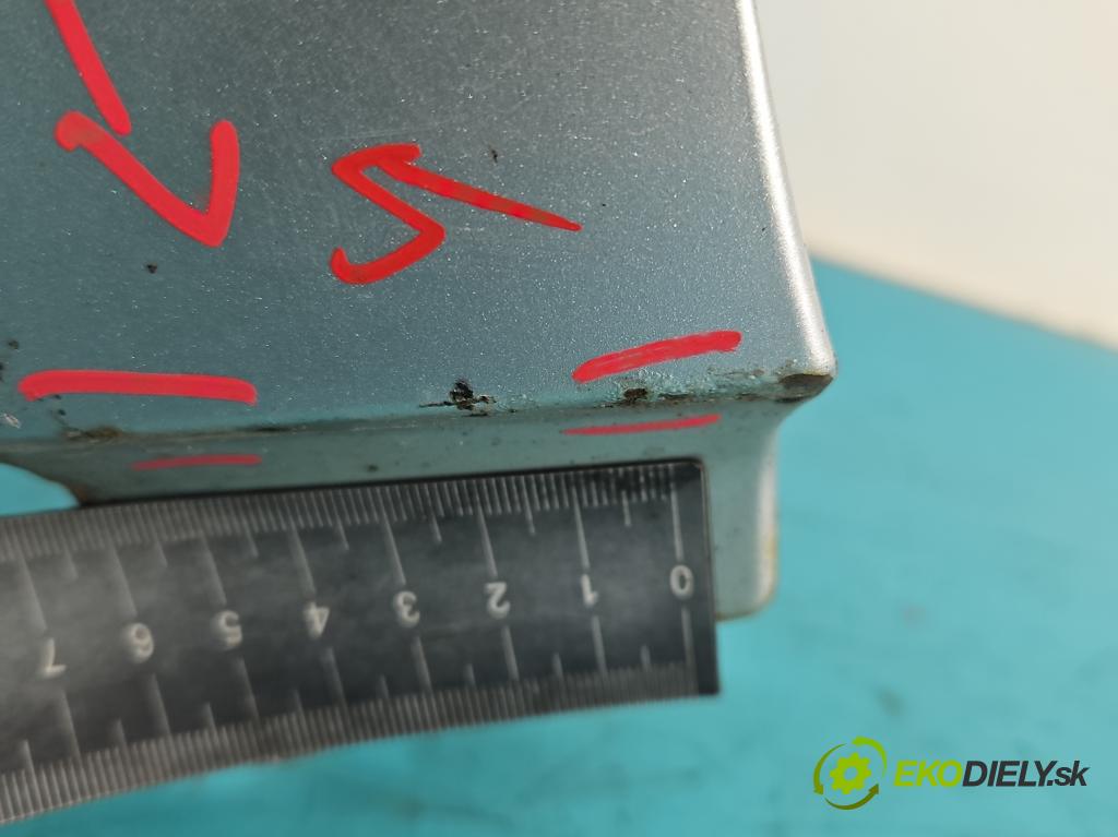 Toyota Verso 2009-2018 2.0 D4D 126 hp manual 93 kW 1998 cm3 5- blatnik přední levý  (Predné ľavé)