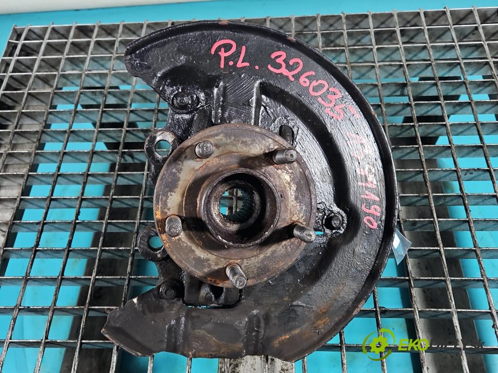 Ford C-Max II 2010-2019 1.6 tdci 116 HP manual 85 kW 1560 cm3 5- náboj ľavé  (Náboje)