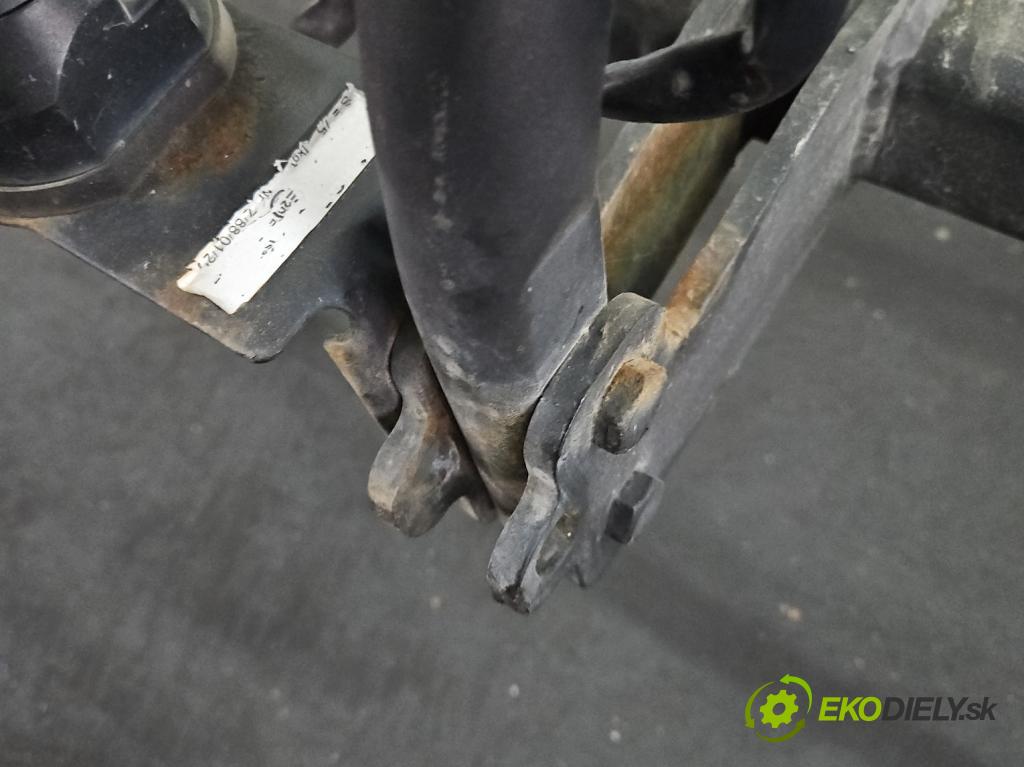 Ford C-Max II 2010-2019 1.6 tdci 116 hp manual 85 kW 1560 cm3 5- oko tažné  (Tažná zařízení)