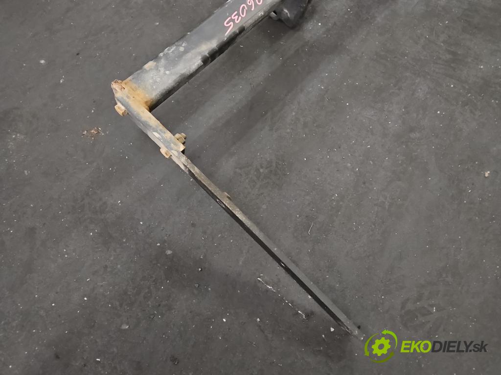 Ford C-Max II 2010-2019 1.6 tdci 116 hp manual 85 kW 1560 cm3 5- oko tažné  (Tažná zařízení)