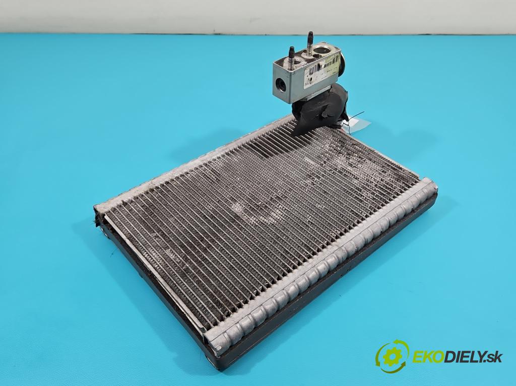 Peugeot Partner II 2008-2018 1.6 hdi 90 hp manual 66 kW 1560 cm3 5- radiátor A311010E0A (Radiátory topení)