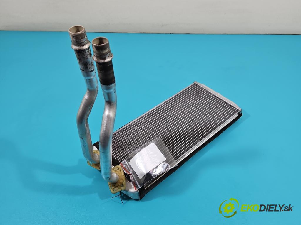 Peugeot Partner II 2008-2018 1.6 hdi 90 hp manual 66 kW 1560 cm3 5- radiátor  (Radiátory topení)